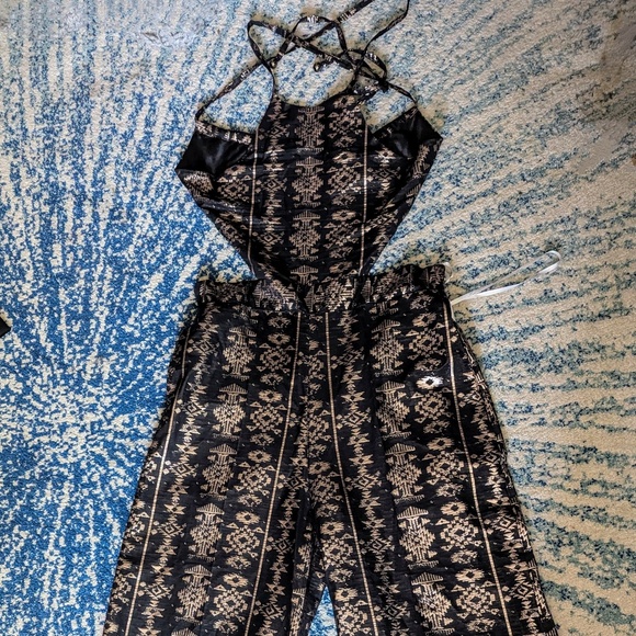 Silk Jump suit - Picture 2 of 5